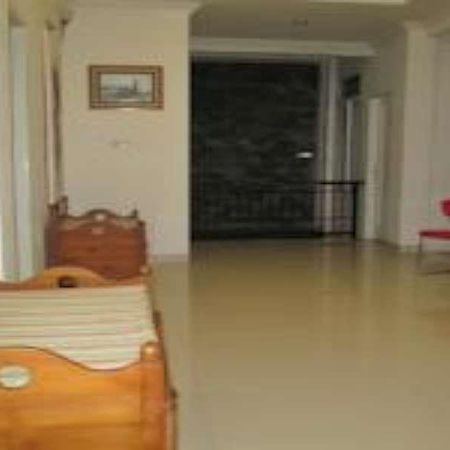 Ge Jacmart Homestay Makassar By Zuzu Dış mekan fotoğraf